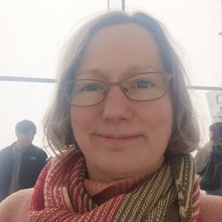 go to Lore Leighton profile